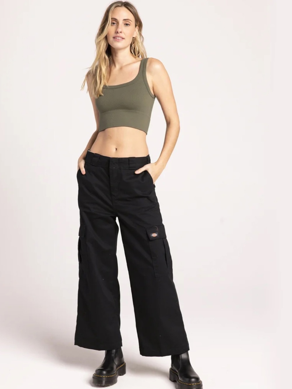 NWT! Dickies Cargo Pants Black Sz 6 Cropped Cargo Utility Wide Leg